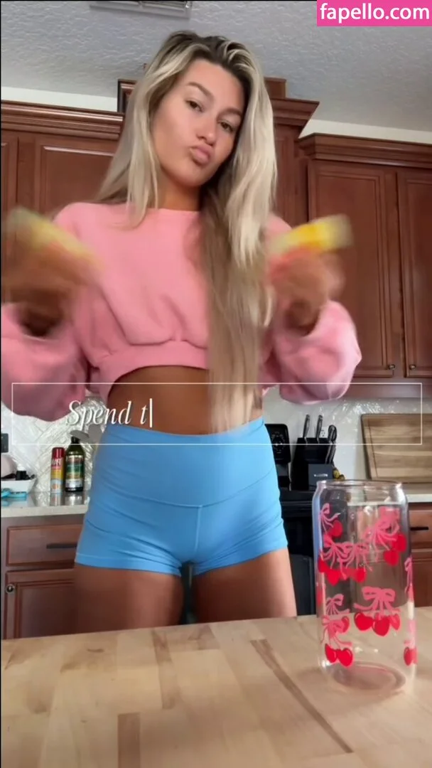 Izzi Dame Onlyfans Photo Gallery 