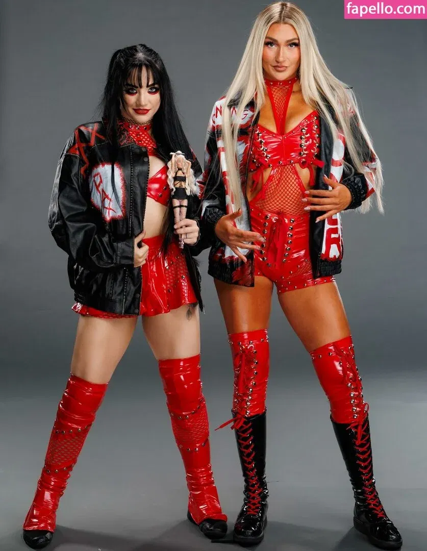 Izzi Dame Onlyfans Photo Gallery 