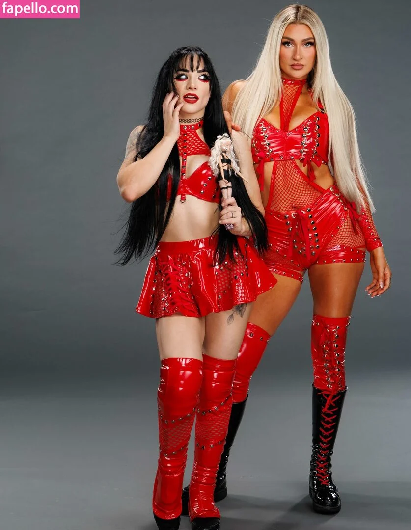 Izzi Dame Onlyfans Photo Gallery 