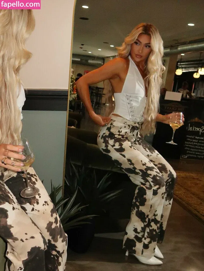 Izzi Dame Onlyfans Photo Gallery 