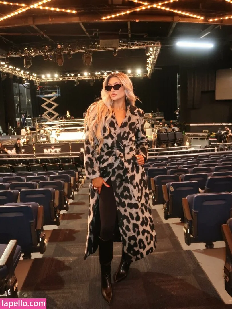 Izzi Dame Onlyfans Photo Gallery 