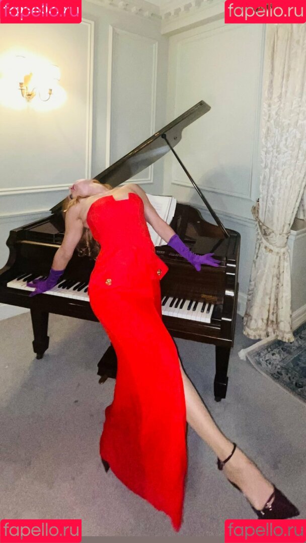 Eva O'Hara Onlyfans Photo Gallery 