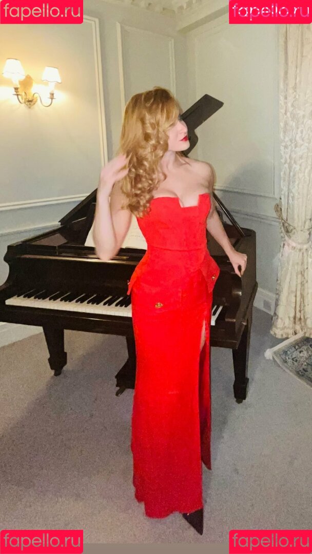 Eva O'Hara Onlyfans Photo Gallery 