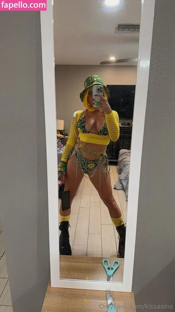 Kissa Sins Onlyfans Photo Gallery 