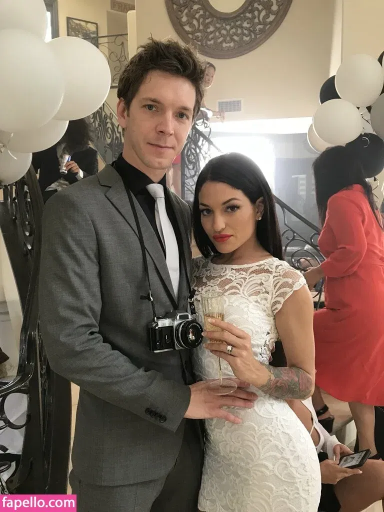 Kissa Sins Onlyfans Photo Gallery 