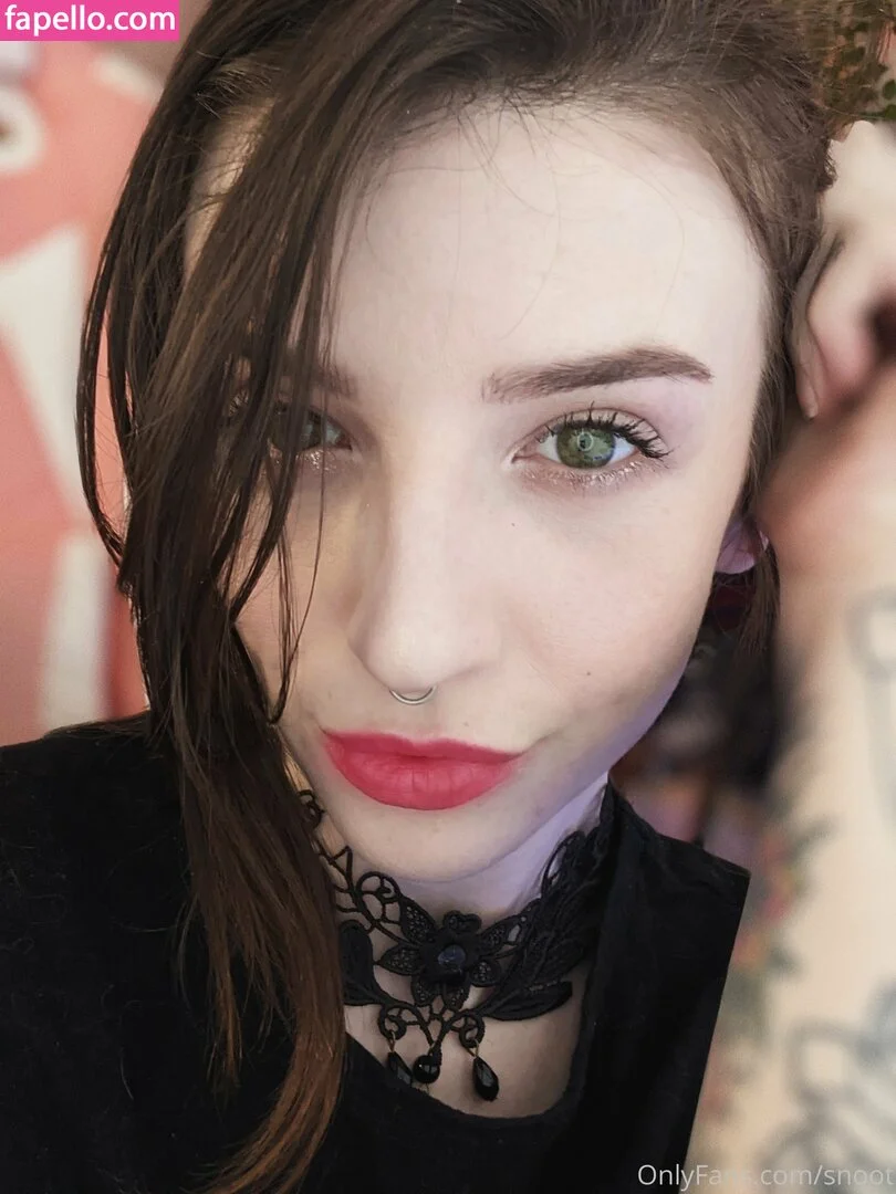 snoot Onlyfans Photo Gallery 