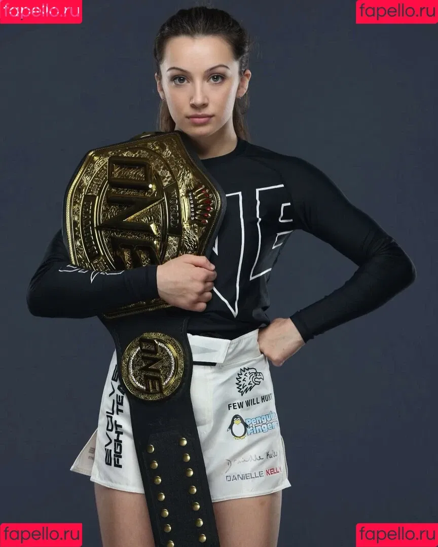 Women of UFC & MMA Onlyfans Photo Gallery 