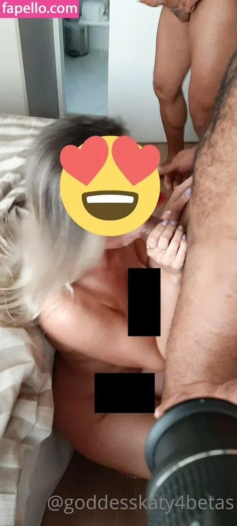 goddesskaty4betas Onlyfans Photo Gallery 