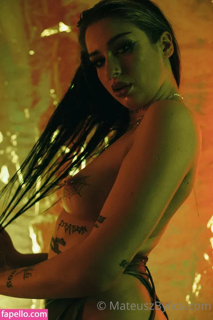 vulgart Onlyfans Photo Gallery 