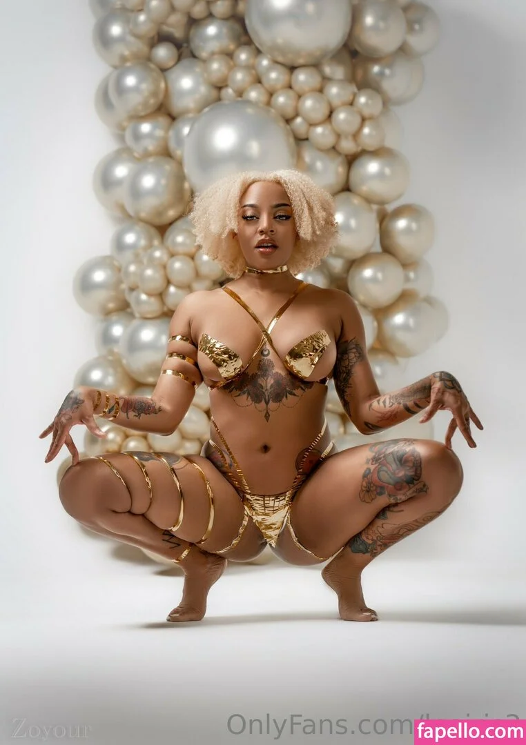 Leairis Cross Onlyfans Photo Gallery 