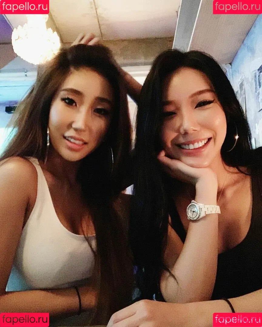Jinnnyk Onlyfans Photo Gallery 