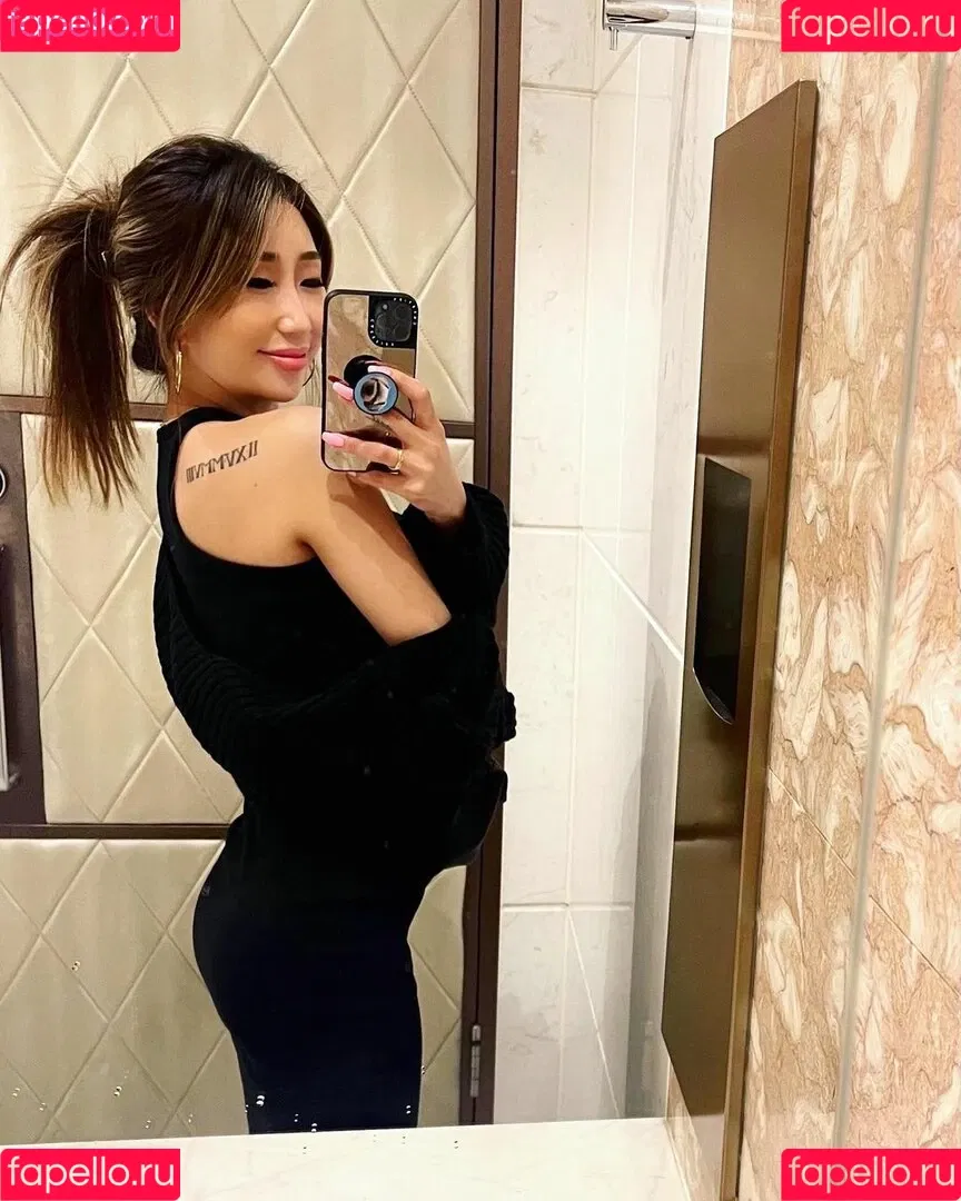 Jinnnyk Onlyfans Photo Gallery 