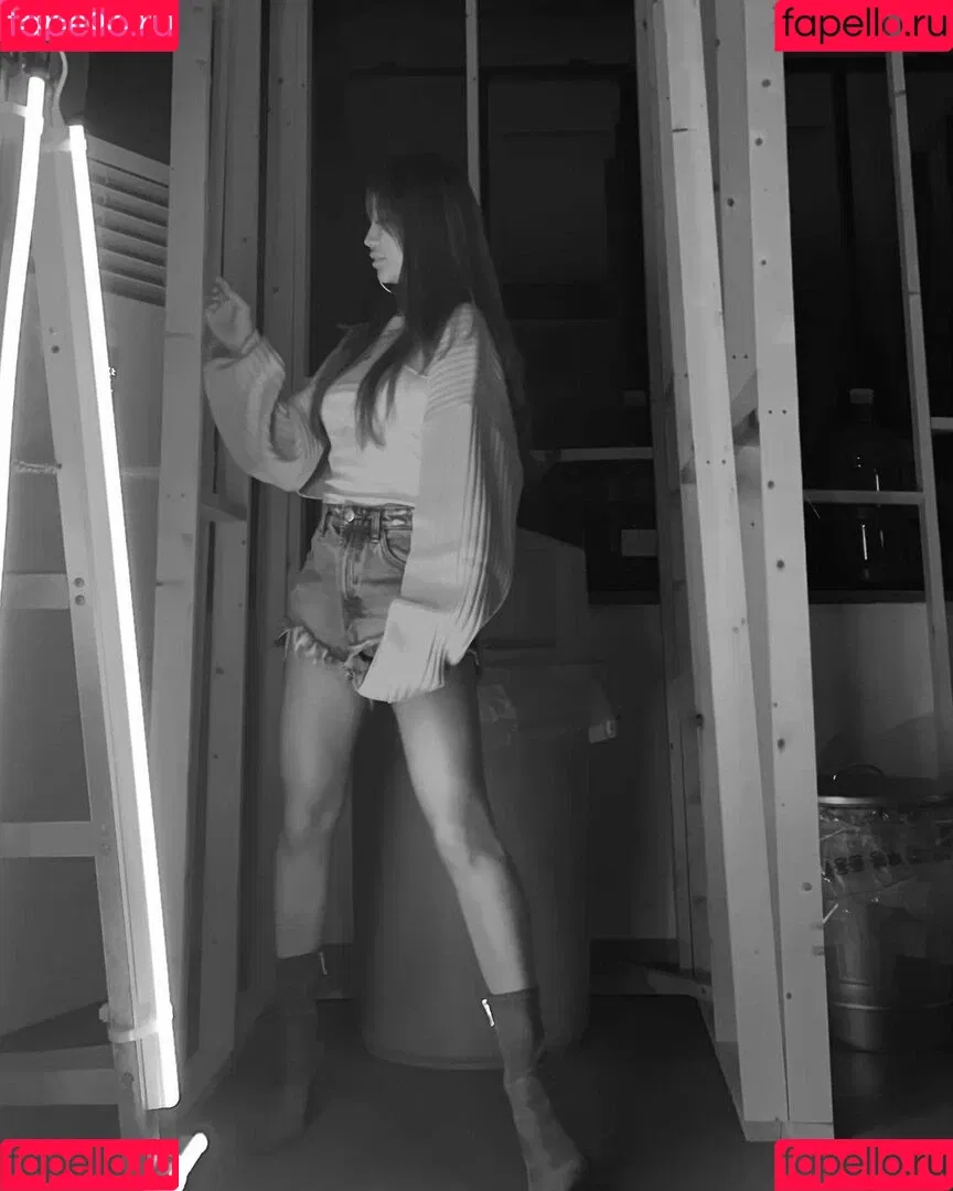 Jinnnyk Onlyfans Photo Gallery 