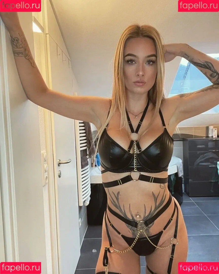 Lizzyfox Onlyfans Photo Gallery 