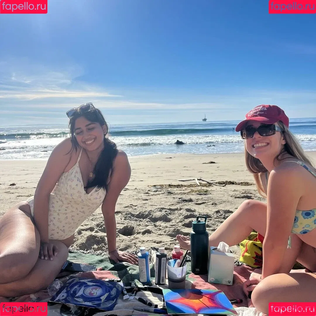 ritishaaaaaaaaaa Onlyfans Photo Gallery 