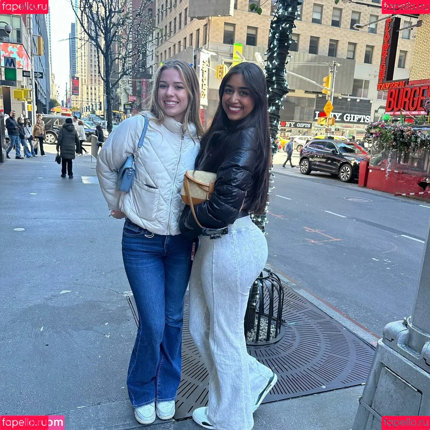 ritishaaaaaaaaaa Onlyfans Photo Gallery 