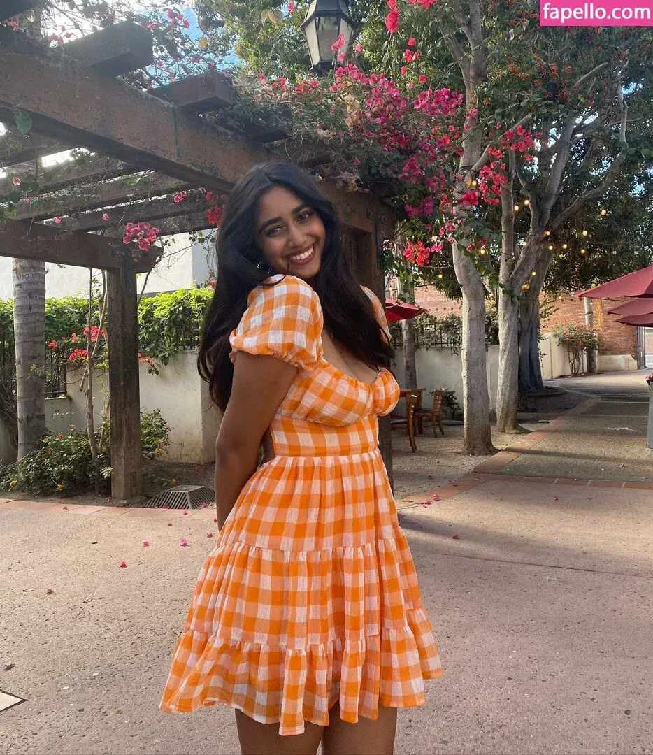 ritishaaaaaaaaaa Onlyfans Photo Gallery 