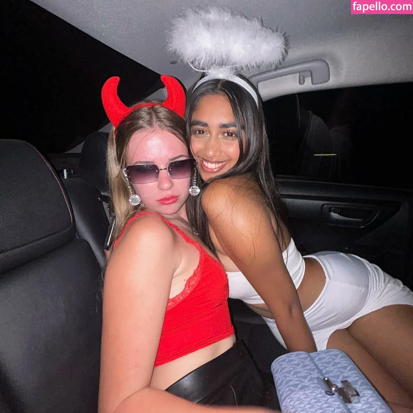 ritishaaaaaaaaaa Onlyfans Photo Gallery 