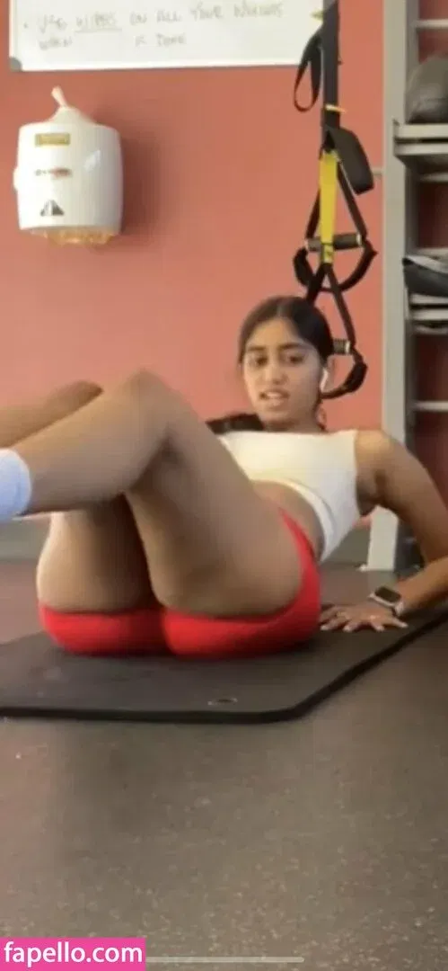 ritishaaaaaaaaaa Onlyfans Photo Gallery 