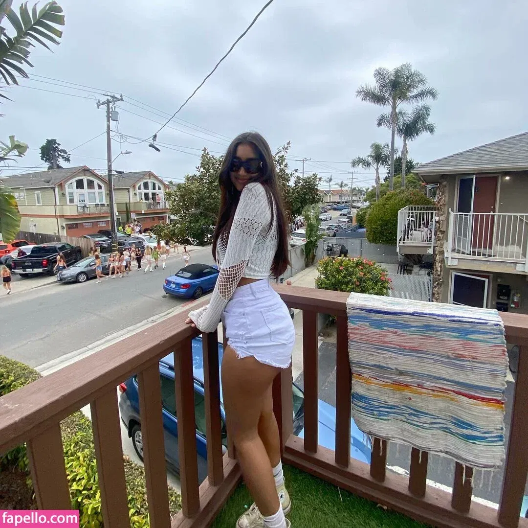 ritishaaaaaaaaaa Onlyfans Photo Gallery 