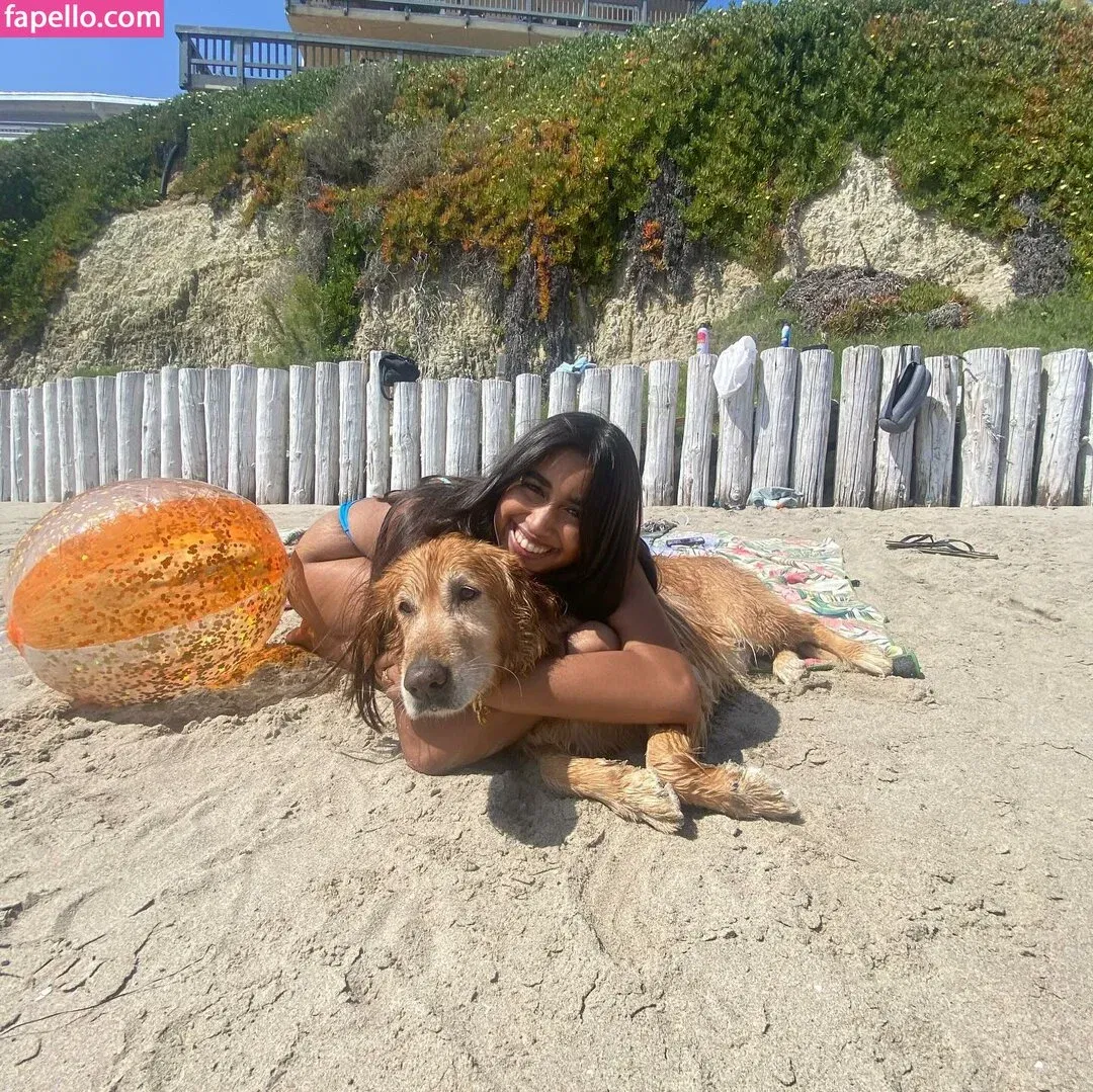 ritishaaaaaaaaaa Onlyfans Photo Gallery 