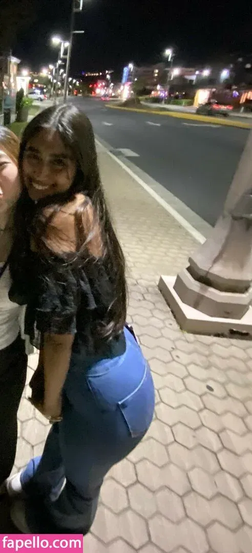 ritishaaaaaaaaaa Onlyfans Photo Gallery 