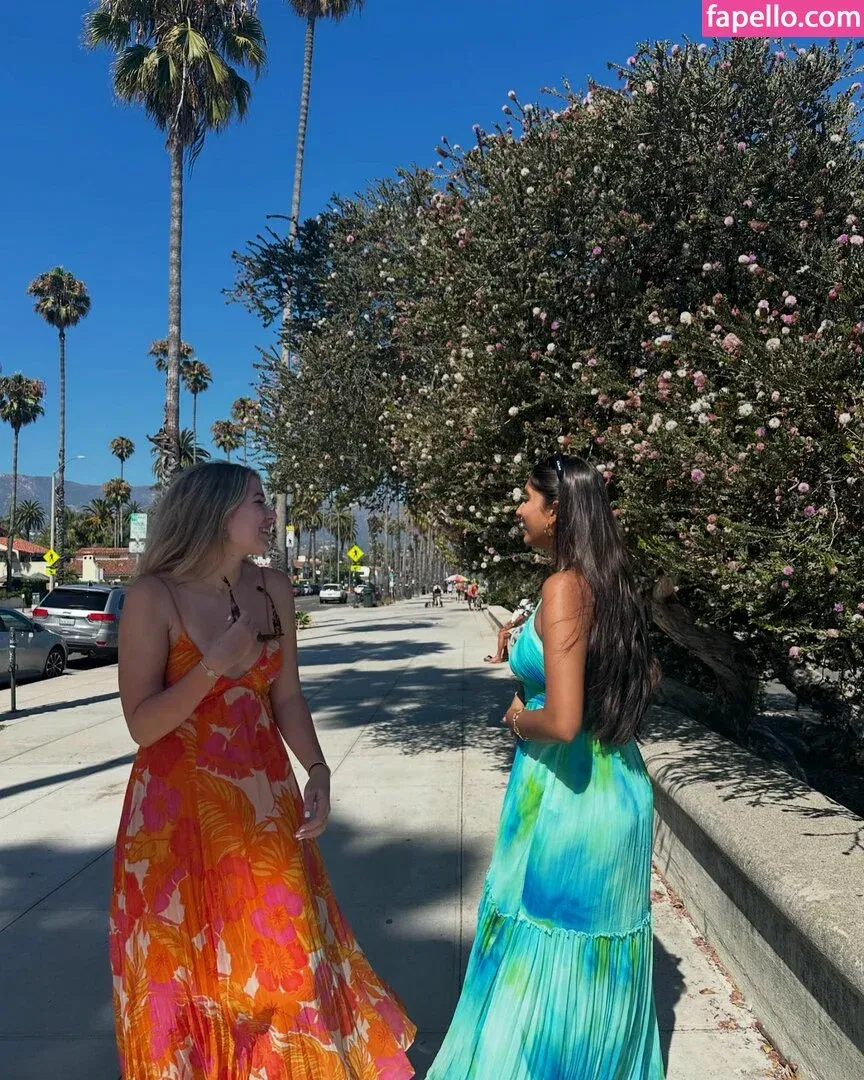 ritishaaaaaaaaaa Onlyfans Photo Gallery 