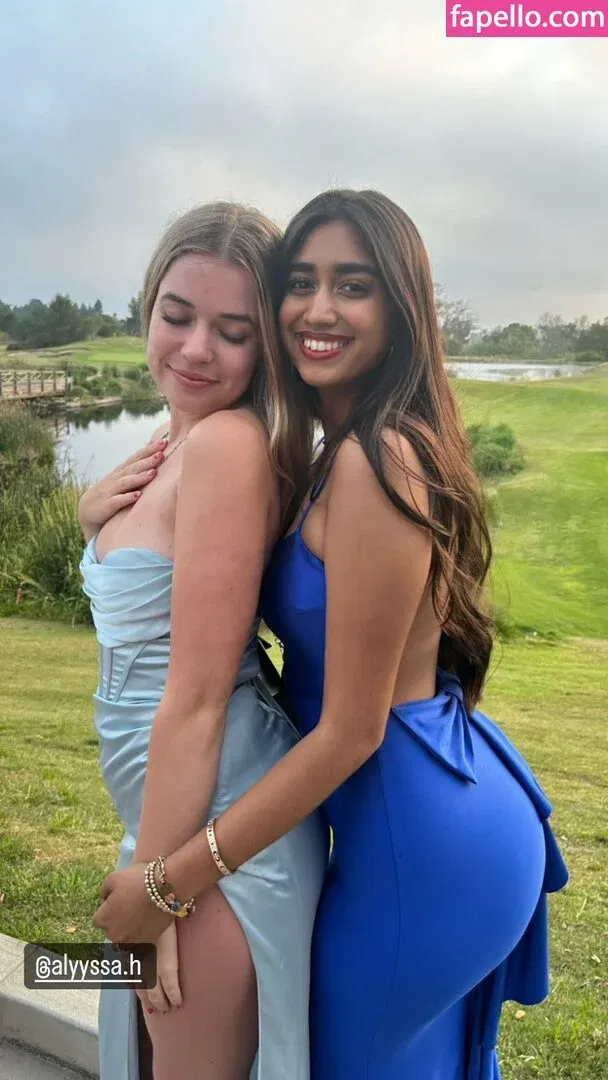 ritishaaaaaaaaaa Onlyfans Photo Gallery 