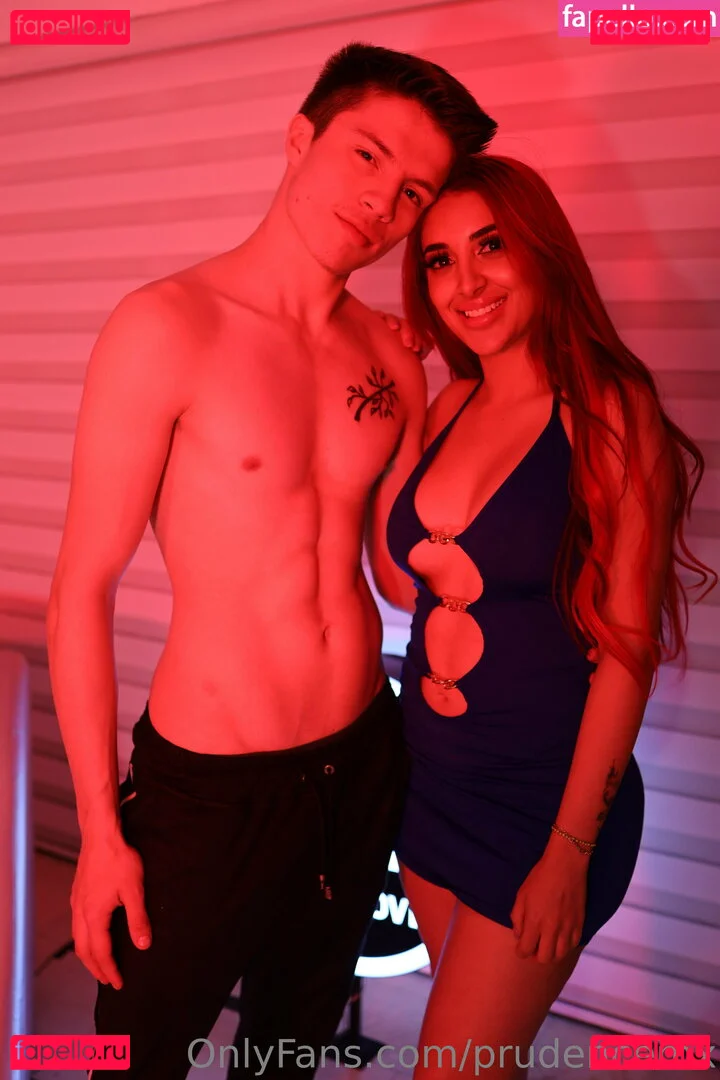 prudencemx Onlyfans Photo Gallery 