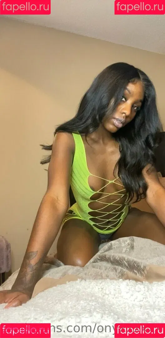 onyxxxxxx Onlyfans Photo Gallery 