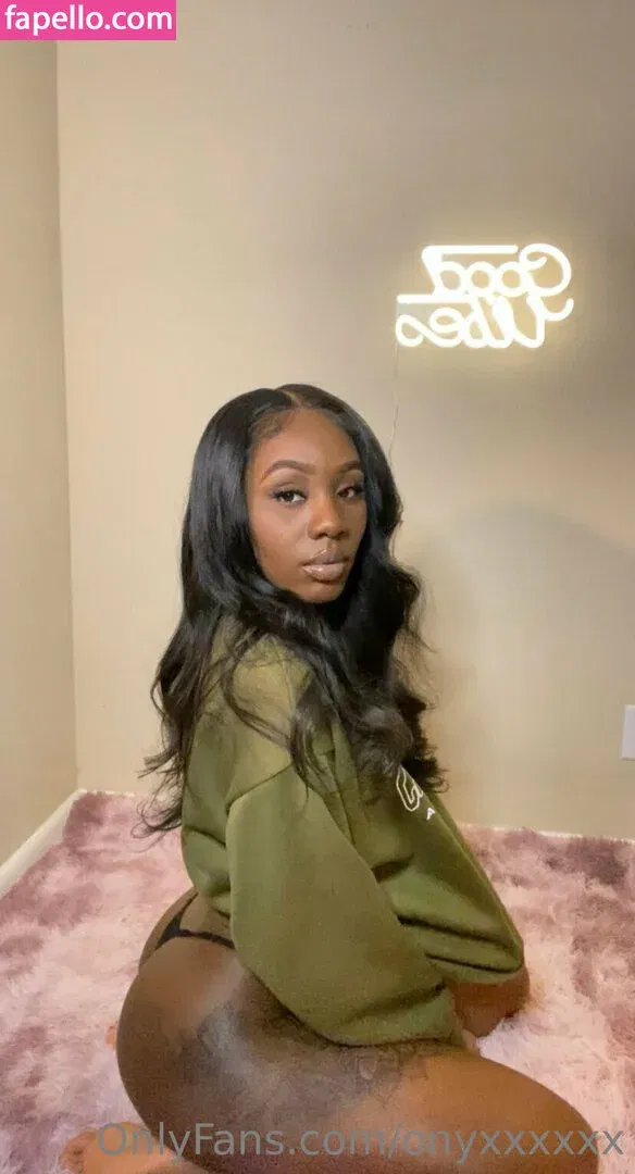 onyxxxxxx Onlyfans Photo Gallery 