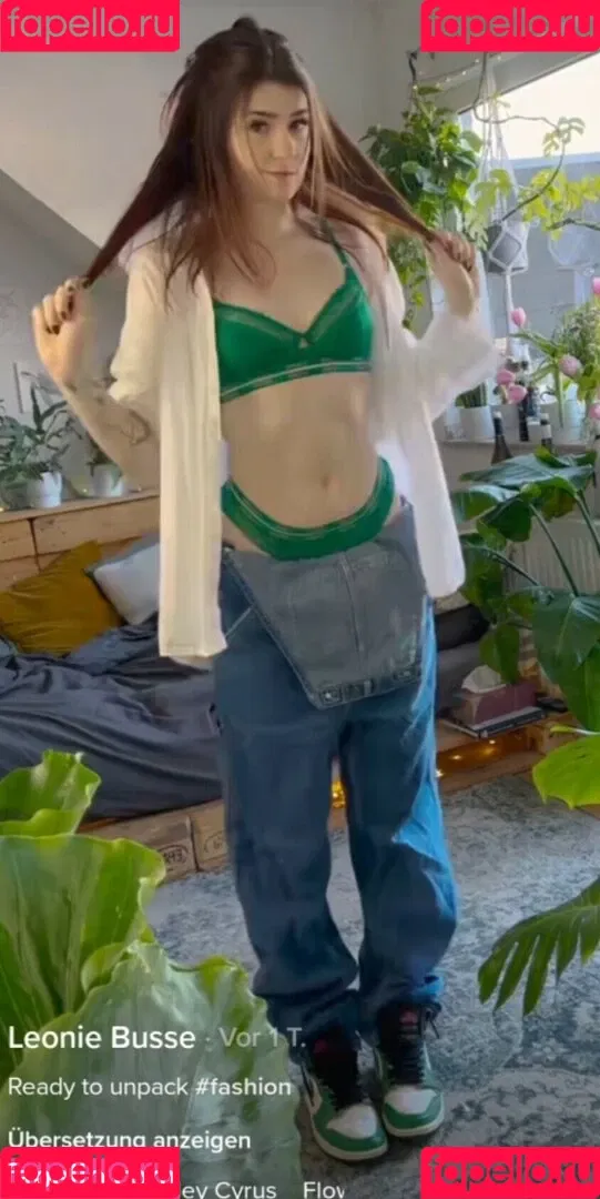Leonie Busse Onlyfans Photo Gallery 