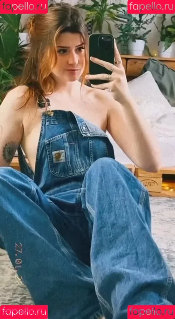 Leonie Busse Onlyfans Photo Gallery 