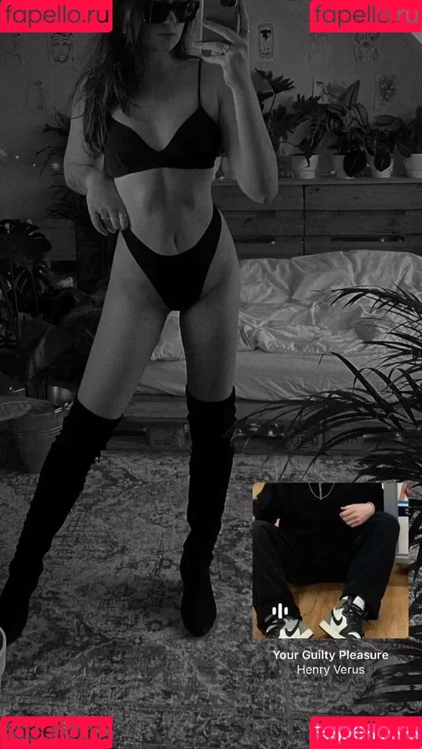 Leonie Busse Onlyfans Photo Gallery 