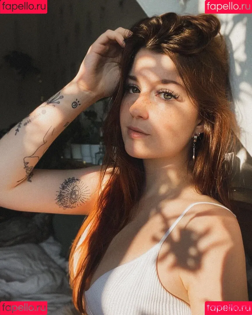 Leonie Busse Onlyfans Photo Gallery 