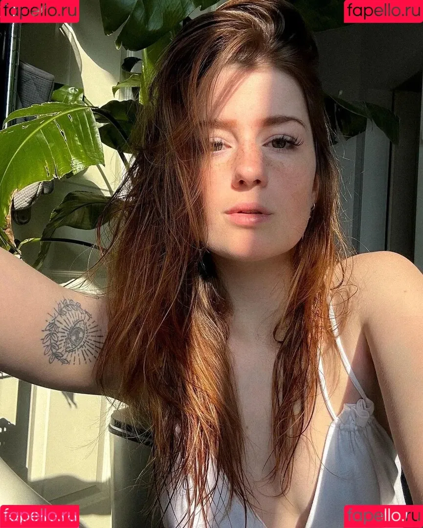 Leonie Busse Onlyfans Photo Gallery 