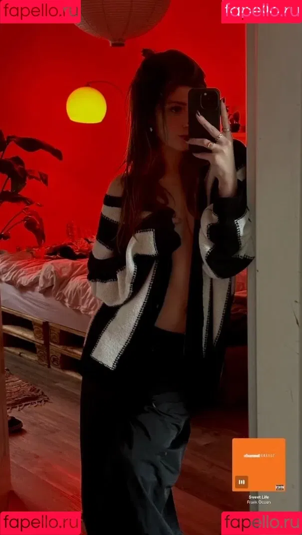 Leonie Busse Onlyfans Photo Gallery 