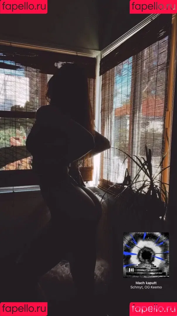 Leonie Busse Onlyfans Photo Gallery 