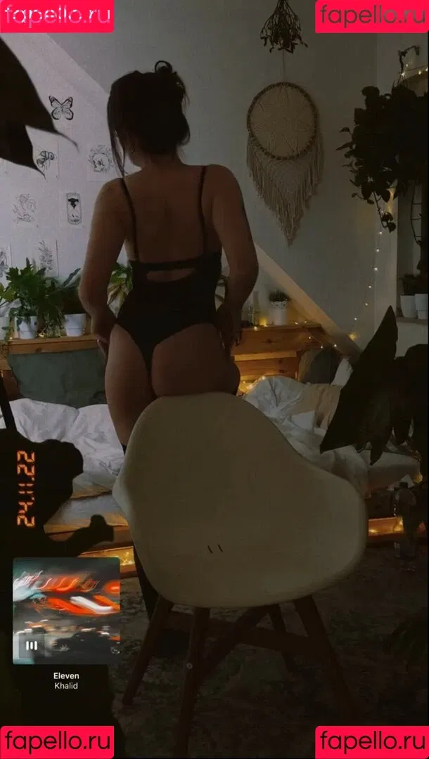 Leonie Busse Onlyfans Photo Gallery 