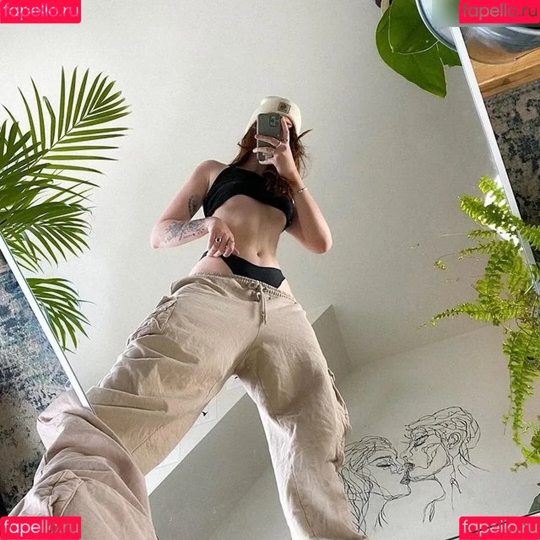 Leonie Busse Onlyfans Photo Gallery 