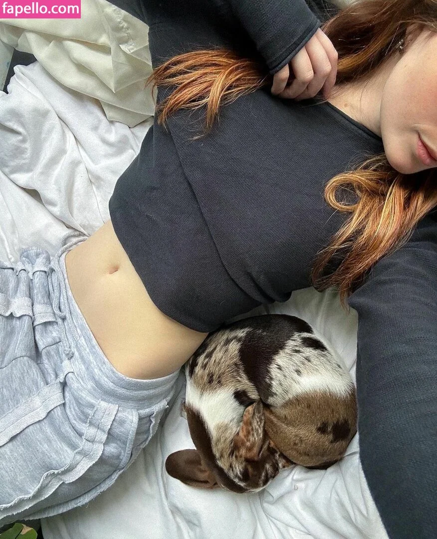 Leonie Busse Onlyfans Photo Gallery 