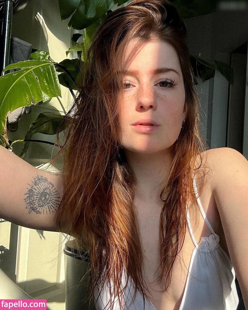 Leonie Busse Onlyfans Photo Gallery 