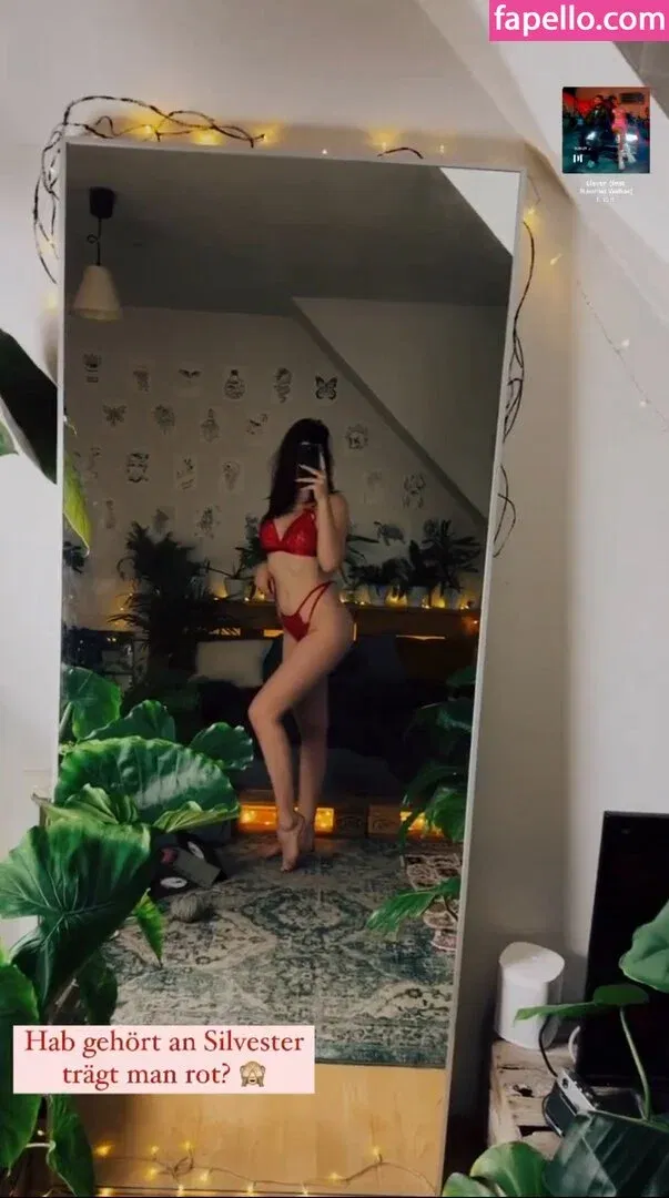 Leonie Busse Onlyfans Photo Gallery 