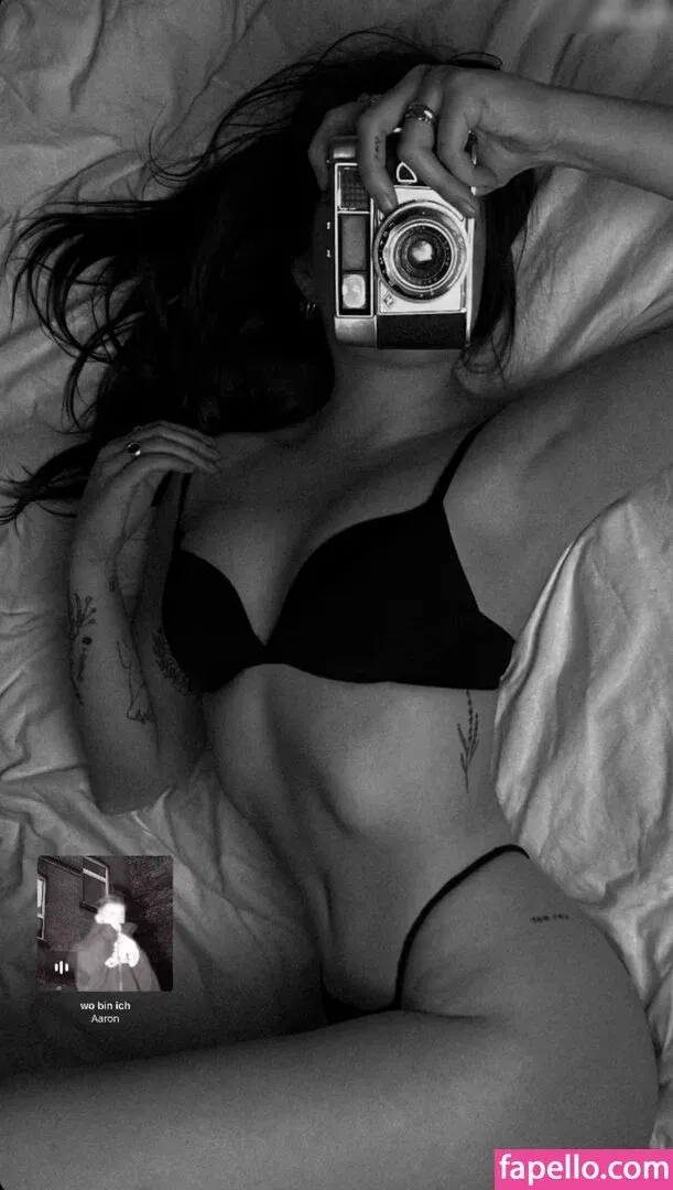 Leonie Busse Onlyfans Photo Gallery 