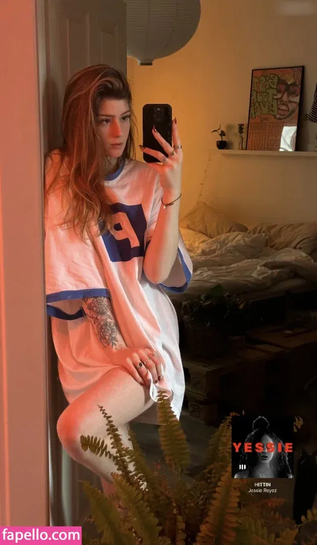 Leonie Busse Onlyfans Photo Gallery 