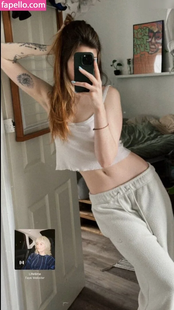 Leonie Busse Onlyfans Photo Gallery 