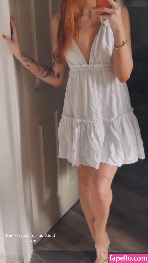 Leonie Busse Onlyfans Photo Gallery 