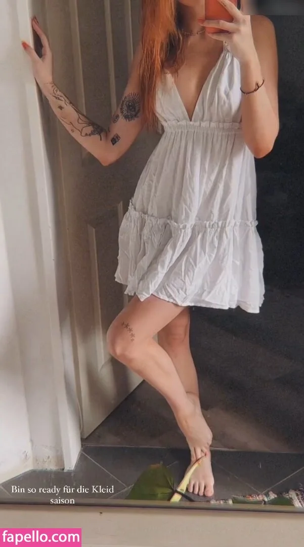 Leonie Busse Onlyfans Photo Gallery 