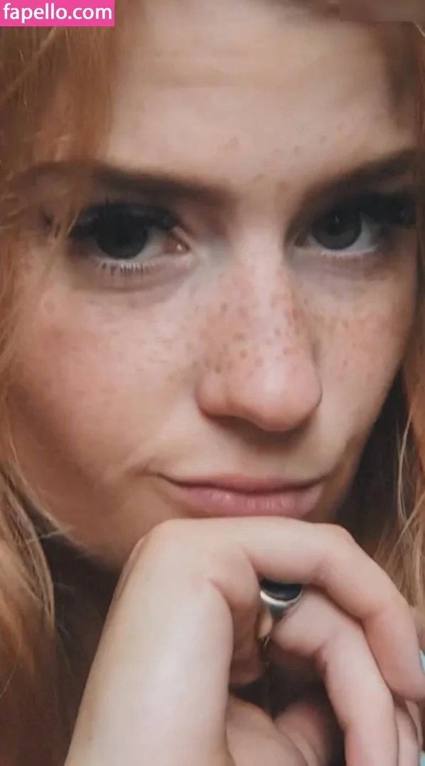 Leonie Busse Onlyfans Photo Gallery 