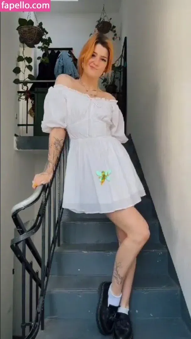 Leonie Busse Onlyfans Photo Gallery 